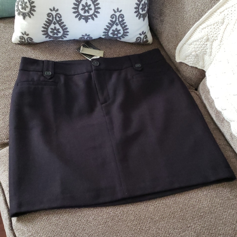 Eddie Bauer dark aubergine wool button tab skirt